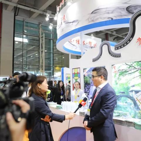 广州哪里有拉杆箱特卖场?