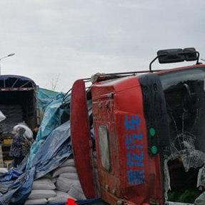 桂林北站到六合路黄莺岩村坐几路车？