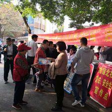 南宁东高铁站去南宁青秀区桂春路简约酒店？