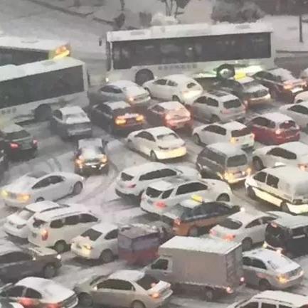 哈尔滨市气温全年多少度