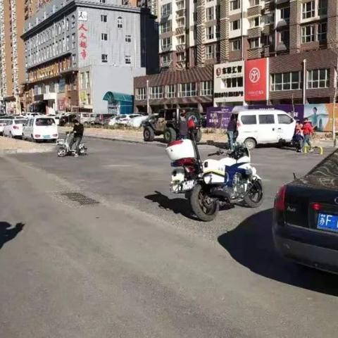 保定市交警亭在哪里