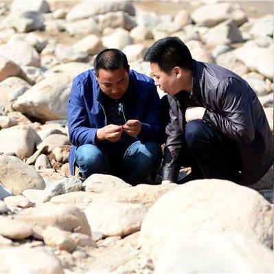 在兰州举办寻宝、鉴宝、赏宝之类的文化活动，应该选择哪些地方？