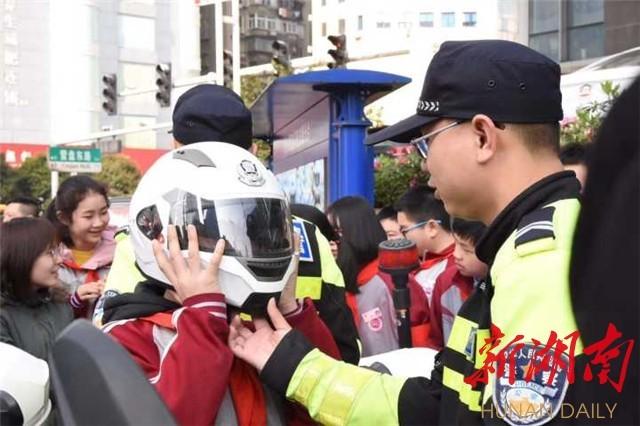 警校美食标题写什么（内蒙古监狱面对司法警校定向招录）