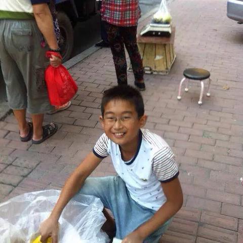 哈尔滨批发眼镜在哪里相关长尾关键词有哪些