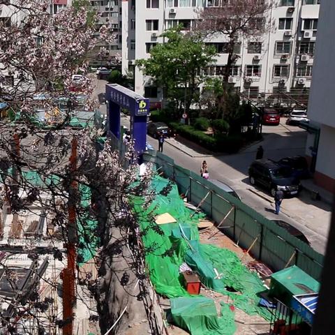 济南市哪个房地产停工
