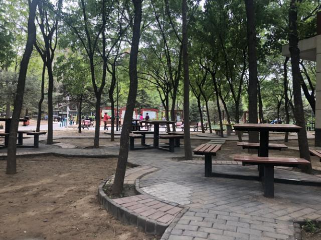 业主解聘物业服务人的程序是什么 业主解聘物业公司的程序是啥