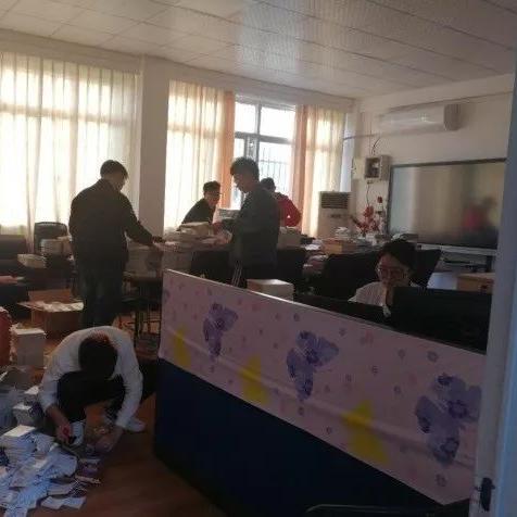 厦门市低保哪里盖章的啊