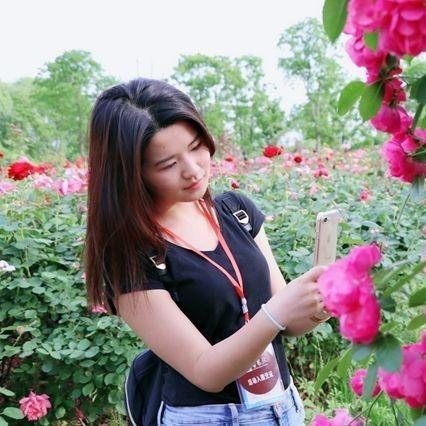 武汉市东湖现在看什么花