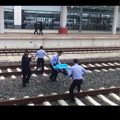 云南医院驰援武汉的长尾关键词有哪些
