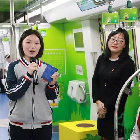 福建荧光海滩怎么形成？