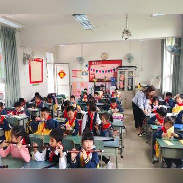 成都市中心附近的艺体学校有哪些