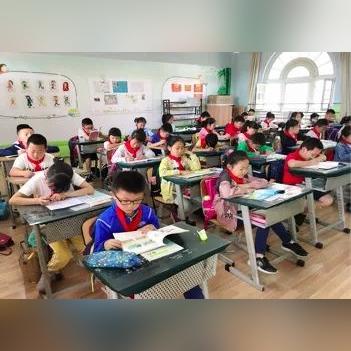 成都市哪些小学人数多