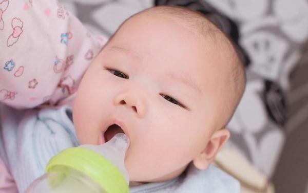 婴儿肠绞痛怎么办