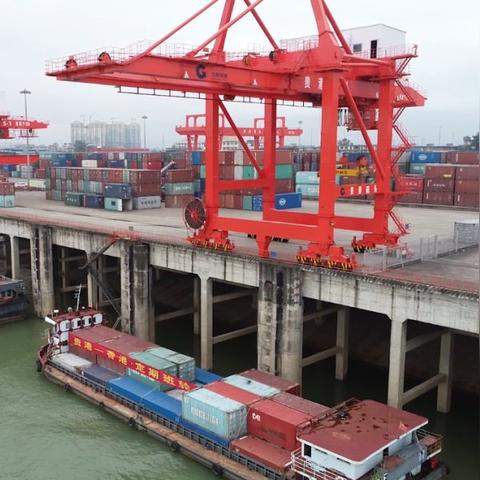 南宁市最大的港口是哪个