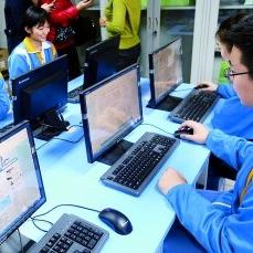 武汉市小学什么时候报名
