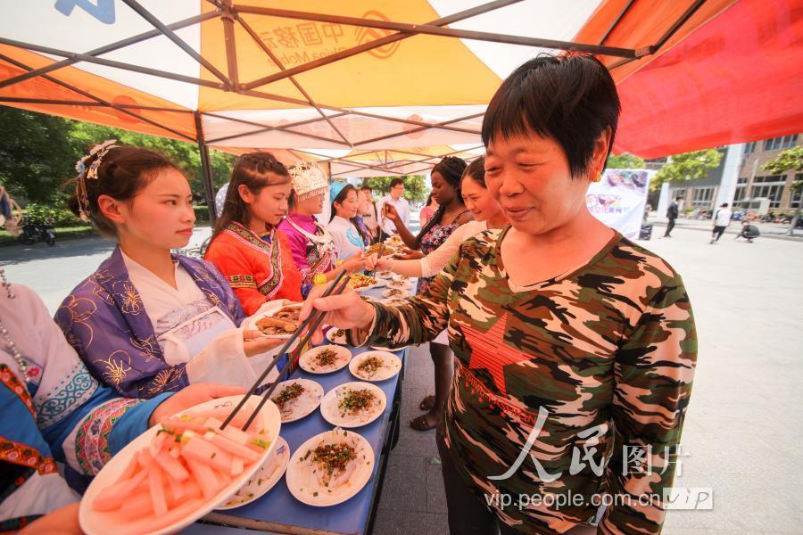 藏族美食叫什么粑（糟粑是什么做的）