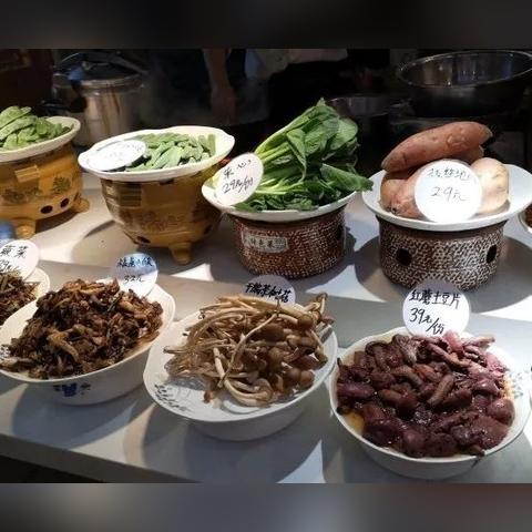 大连开发区八大碗的长尾关键词有什么