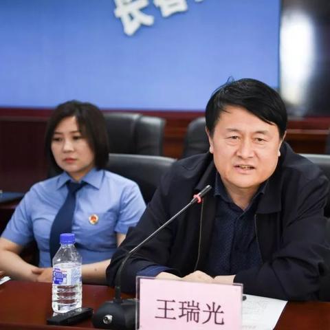 长春市哪里卖红领巾的