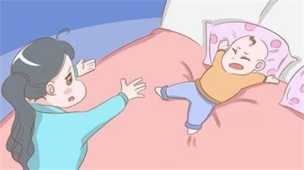 孩子总是要抱抱怎么回事