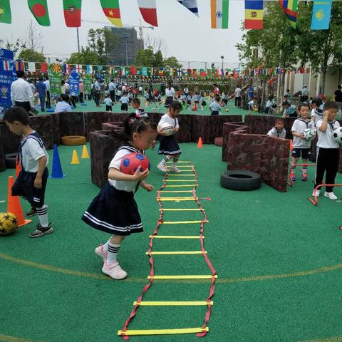 足球运动员等级年限的长尾关键词有哪些