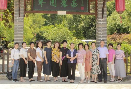 安庆妇联一行来宣交流、学习省市妇女创业扶持项目及妇女儿童之家建设工作