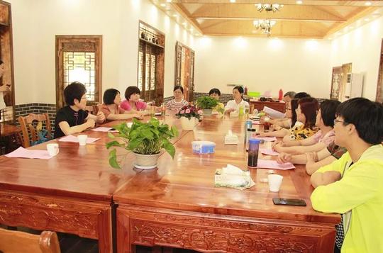 安庆妇联一行来宣交流、学习省市妇女创业扶持项目及妇女儿童之家建设工作