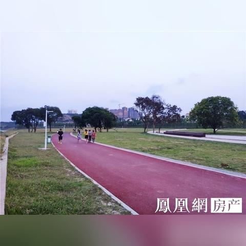 南宁市灵龟山公园在哪个地铁站下