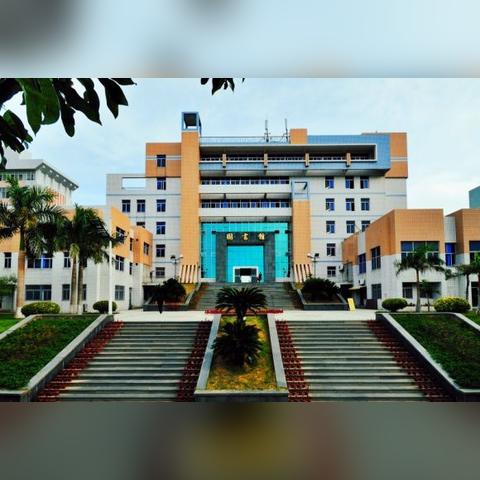 在福建的师范大学的相关长尾关键词有哪些