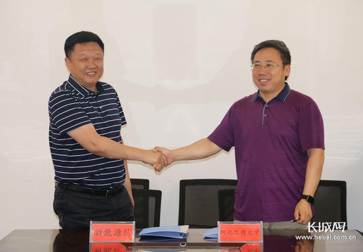 地质学报计算机网络技术论文土卫六上有水和大气层