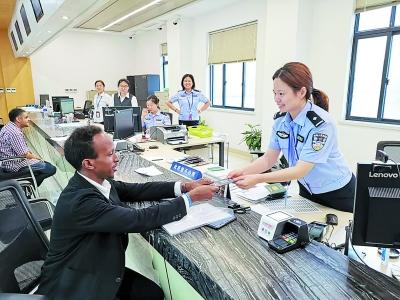 成功孵化两个创业项目南航留学生首获“创新创业签证”