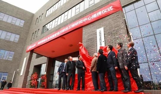 域名查询服务器怎么知道一个网址是那个国家的网址啊