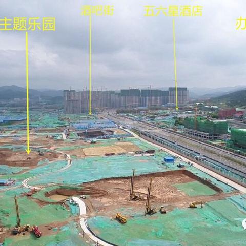 济南融创文旅城内有大型超市吗？