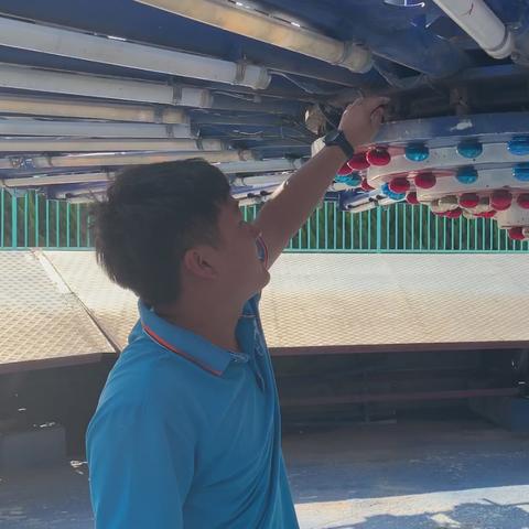 济南欧乐堡蓝火过山车相关长尾关键词有哪些