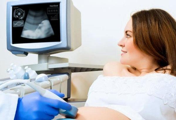 孕早期做阴道B超，会影响胎儿吗