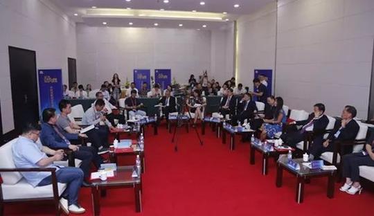 第六期风向标——中国创新创业先锋论坛在大连举办