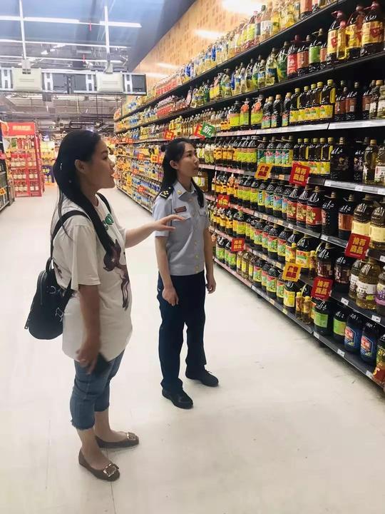 消防队美食被万人围观的背后