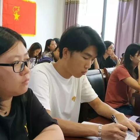 奉贤区育贤小学怎么样？