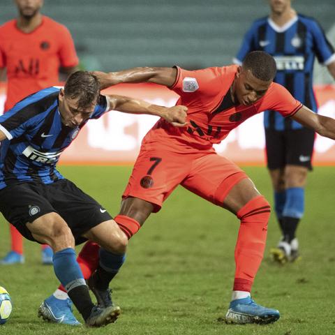 足球普通友谊赛多少场比赛