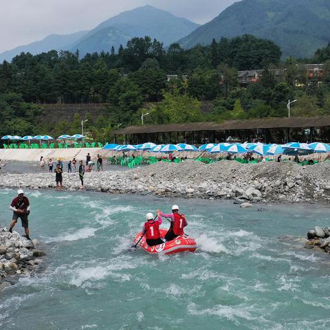 成都市区怎么去都江堰