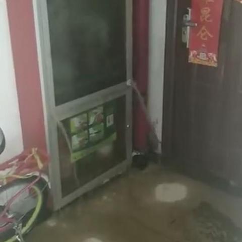 消防栓坏了一直漏水应该打哪里的电话？如题谢谢了？