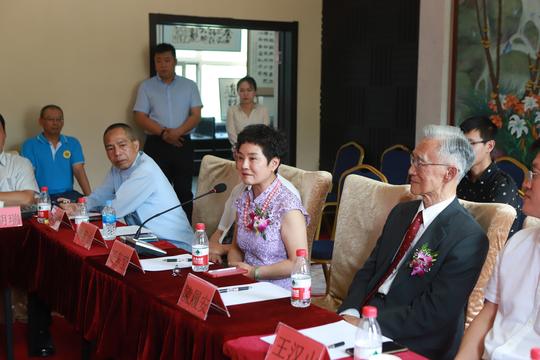 激发新活力共赢新格局龙台观光文化及青年创业香炉山交流会5日举行