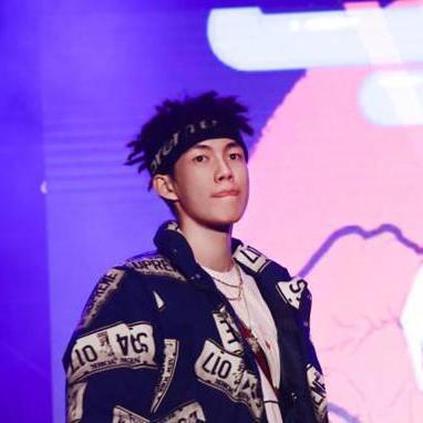 李京泽是兰州哪的的相关长尾关键词有哪些