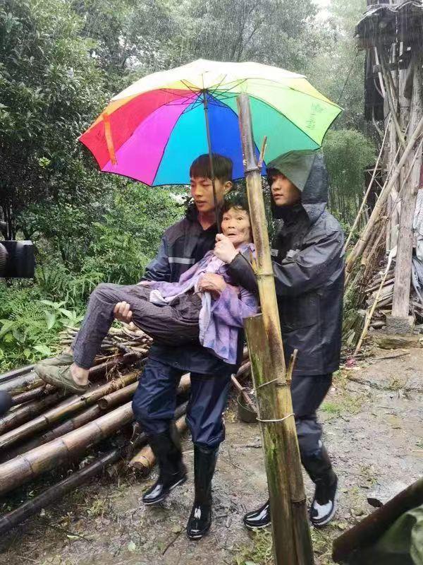 【上海回应劝外地人返乡
/上海回应劝外地人返乡的话】-图1 【上海回应劝外地人返乡
/上海回应劝外地人返乡的话】-图1