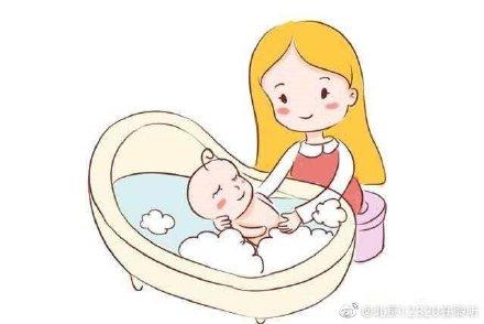 夏天宝宝爱出汗如何洗澡