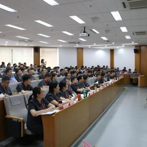 余记 是什么小说