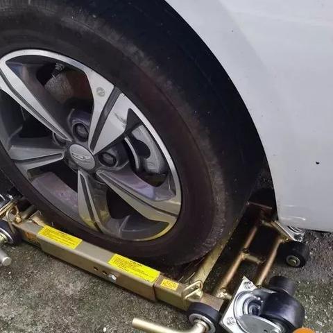 东莞市机车专卖店在哪里