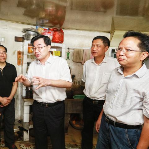 厦门七月有台风吗的相关长尾关键词有哪些