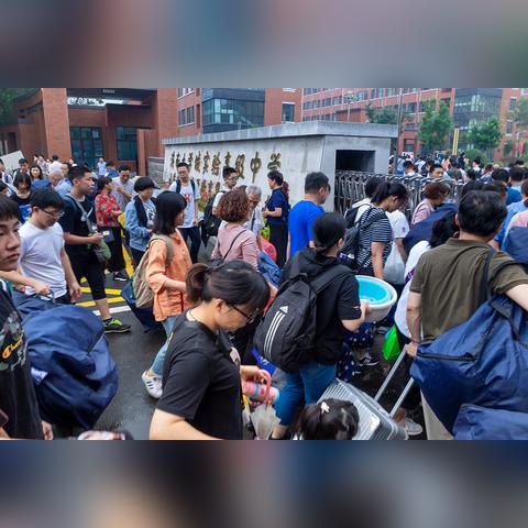 济南市区多少公办高中啊