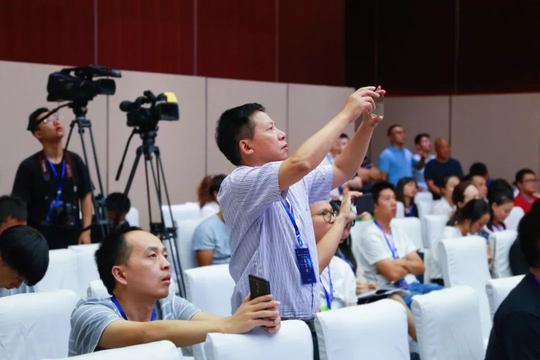 「天府杯大学生创业组决赛」恭喜“索尔”石油地层全参数识别系统项目晋级省总决赛