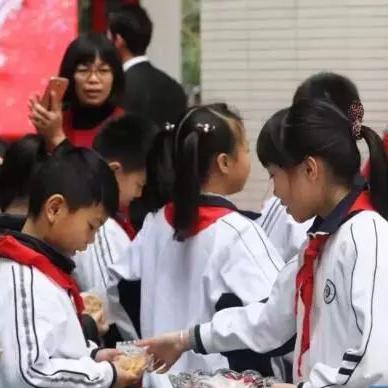 广东东莞市感染高峰进度的长尾关键词有什么